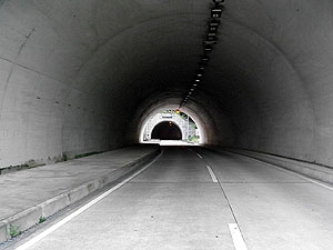 甫子浦トンネル：トンネル内部
