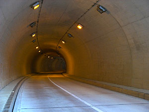 飯美トンネル：トンネル内部