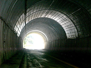 門谷トンネル：トンネル内部