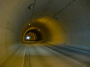横尾トンネル：トンネル内部