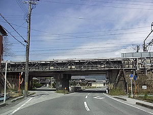 東海道新幹線交差