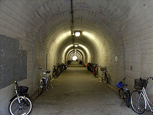 汐入一号隧道：トンネル内部