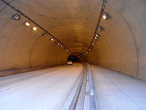 新世紀第二トンネル：トンネル内部