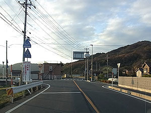 県道287号線分岐・鳥取県八頭町米岡「米岡」交差点 起点