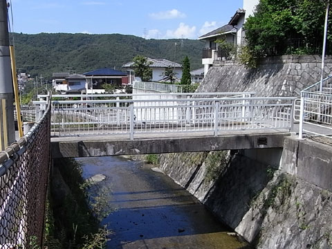 Karita Footbridge