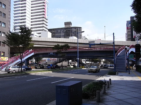 Umeshin-higashi Footbridge
